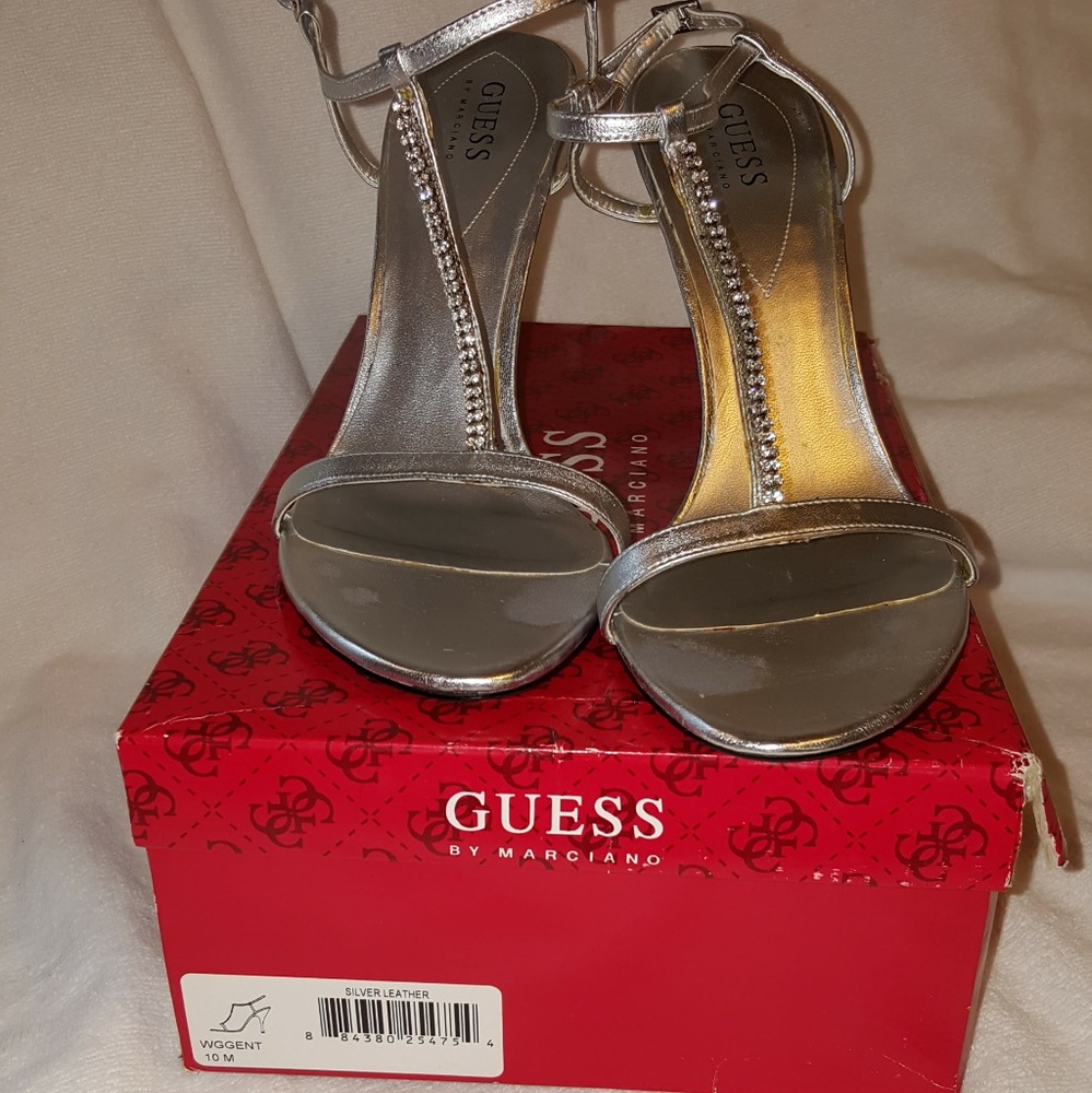 NEW Women's Size 10M Guess Silver Leather Heels